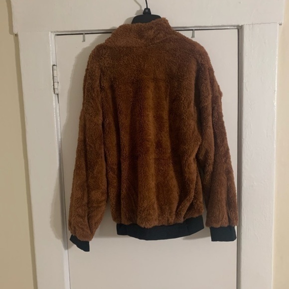 Brown and Black Teddy Sweater Size Small - Picture 9 of 11